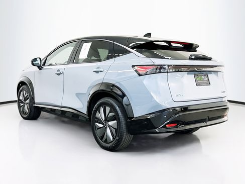 Used 2025 Nissan Ariya AWD image 5