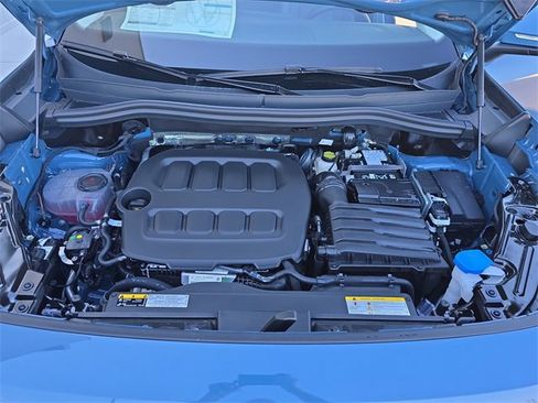 New 2026 Volkswagen Tiguan SE image 30