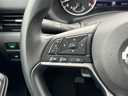 Used 2023 Nissan Sentra SV image 30