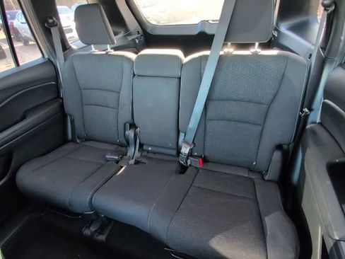 Used 2021 Honda Passport Sport image 8