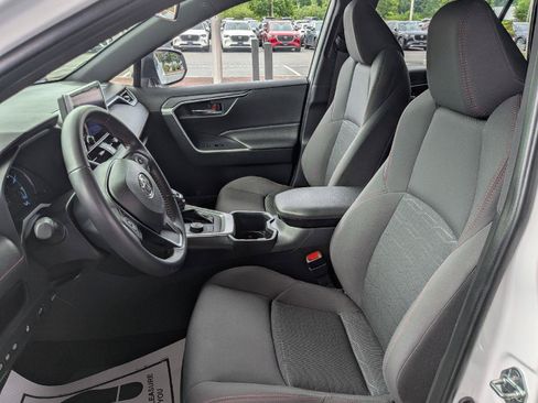 Used 2023 Toyota RAV4 SE w/ Weather & Moonroof Package AWD/4WD image 11