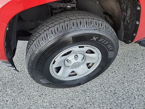 Used 2019 Toyota Tacoma 2WD Double Cab image 9