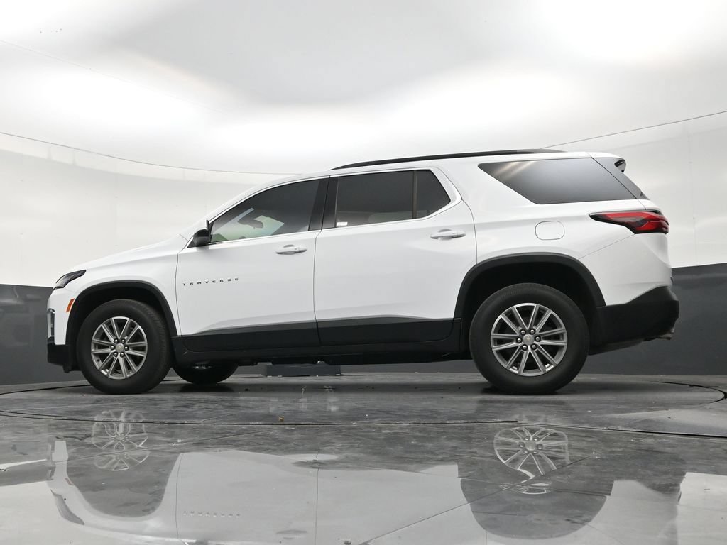Used 2023 Chevrolet Traverse LT FWD image 21