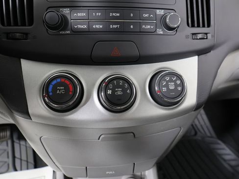 Used 2009 Hyundai Elantra SE image 36