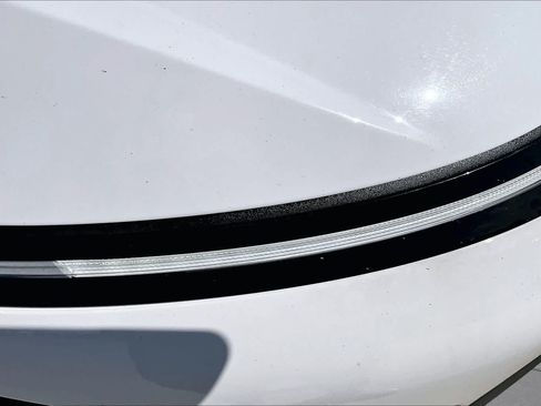 Certified 2025 Hyundai Kona SEL AWD/4WD image 28