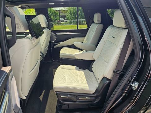 Certified 2026 Cadillac Escalade V w/ LPO, Floor Liner Package AWD/4WD image 17