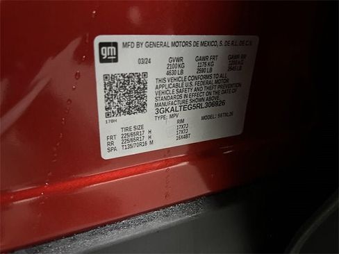 Used 2024 GMC Terrain SLE image 33