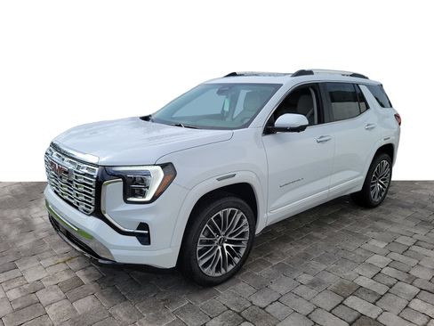 New 2026 GMC Terrain Denali AWD/4WD image 3