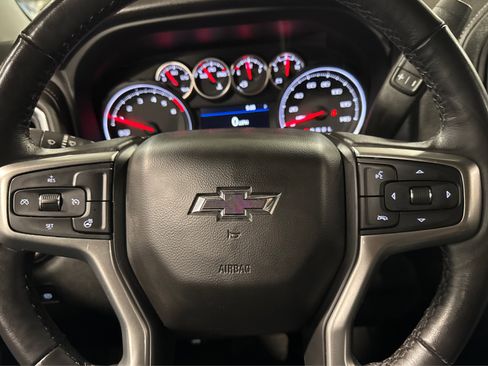 Used 2022 Chevrolet Silverado 1500 RST image 22