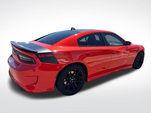 Used 2022 Dodge Charger Scat Pack w/ Daytona Edition Group RWD image 5