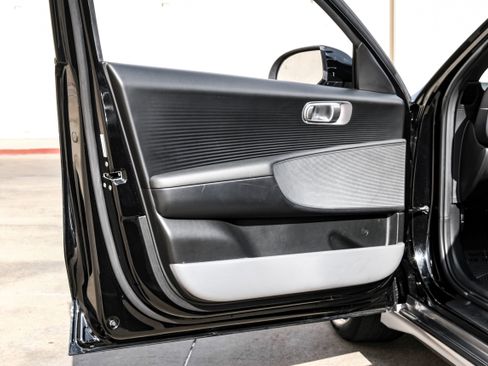 Used 2024 Hyundai Ioniq 6 SE image 41