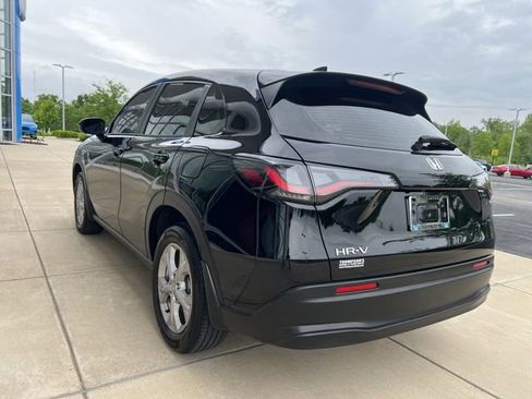 Certified 2025 Honda HR-V LX image 9