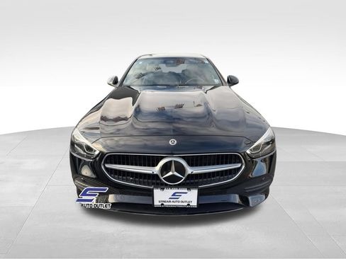 Used 2025 Mercedes-Benz C 300 4MATIC Sedan image 3