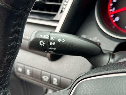 Used 2024 Toyota Camry XSE FWD image 33