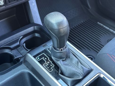 Used 2019 Toyota Tacoma SR5 image 32