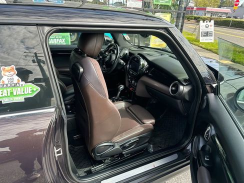 Used 2014 MINI Cooper S image 10