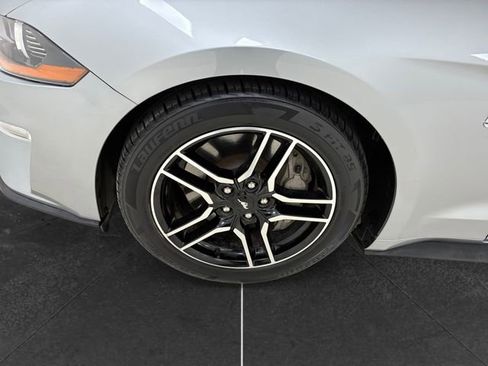 Used 2020 Ford Mustang GT Premium image 9