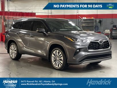 Certified 2025 Toyota Highlander Platinum