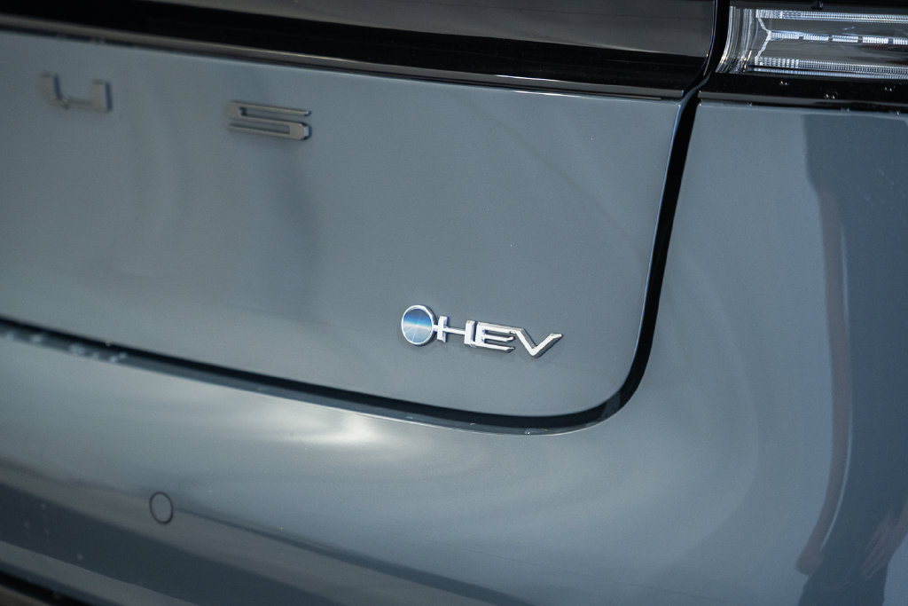 New 2027 Toyota Prius XLE AWD/4WD image 8