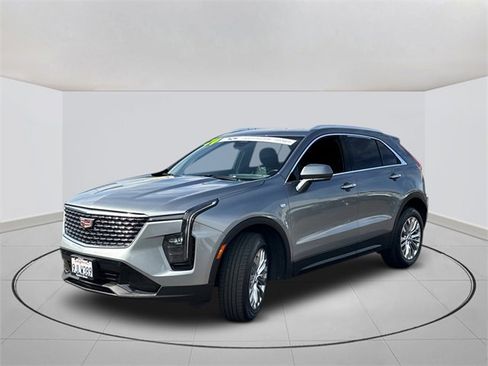 Certified 2024 Cadillac XT4 Premium Luxury image 10