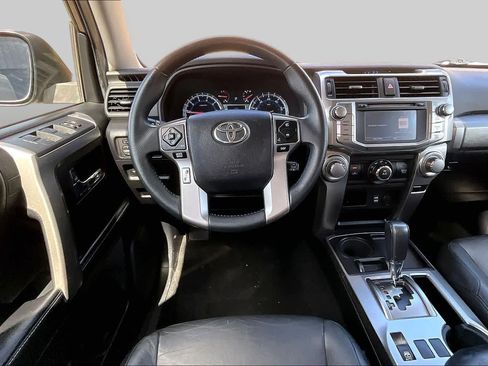 Used 2016 Toyota 4Runner SR5 RWD image 8