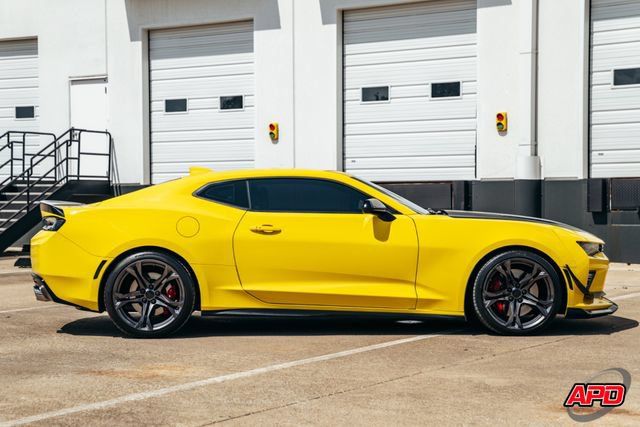 Used 2017 Chevrolet Camaro SS RWD image 12