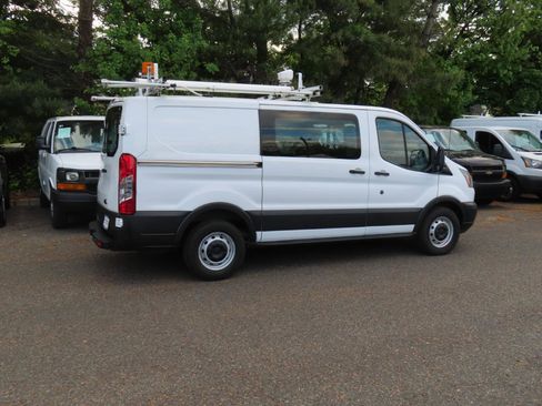 Used 2015 Ford Transit 150 130 Low Roof RWD image 22