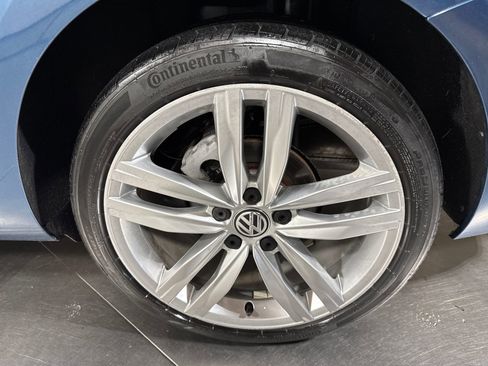 Used 2015 Volkswagen Golf TDI SEL w/ Lighting Package (SEL) FWD image 12