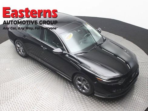 Used 2024 Honda Accord EX image 3