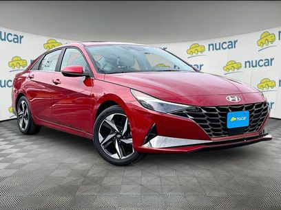 Used 2022 Hyundai Elantra Limited