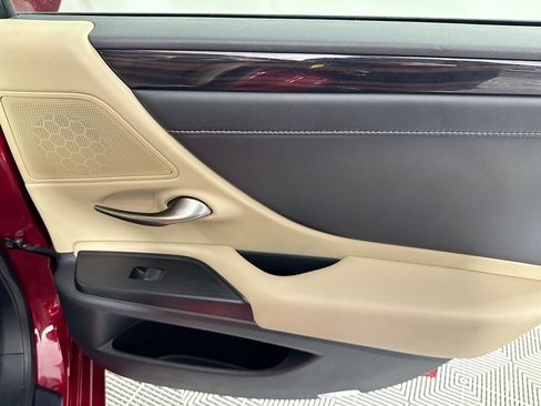 Used 2020 Lexus ES 350 ES 350 w/ Premium Package image 27