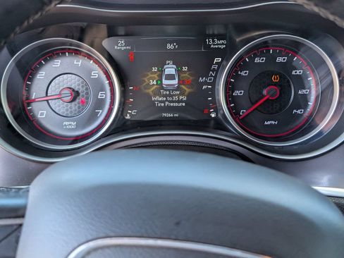 Used 2021 Dodge Charger SXT w/ Leather Interior Group RWD image 21