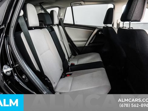 Used 2018 Toyota RAV4 XLE AWD/4WD image 20