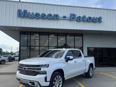 Used 2021 Chevrolet Silverado 1500 High Country image 1