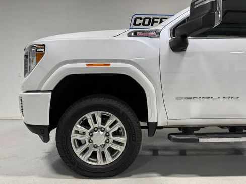 Used 2021 GMC Sierra 3500 Denali AWD/4WD image 10