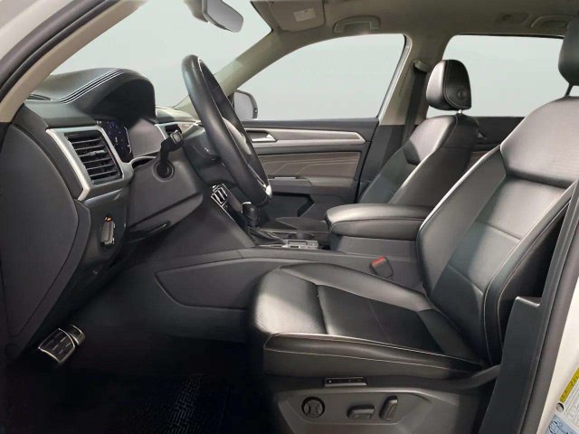 Used 2021 Volkswagen Atlas SEL R-Line FWD image 19