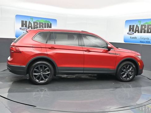 Used 2023 Volkswagen Tiguan SE FWD image 6