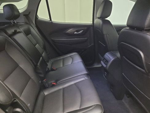 Used 2023 GMC Terrain SLT AWD/4WD image 19