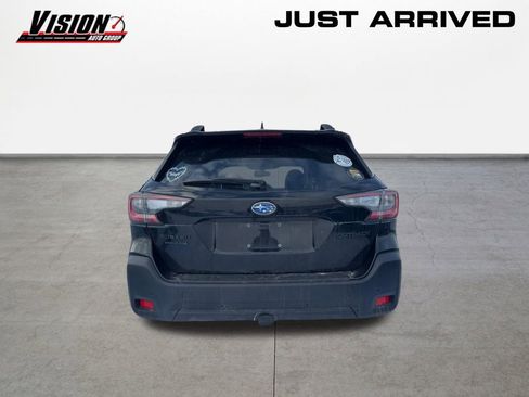 Used 2025 Subaru Outback Onyx Edition image 6