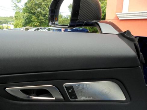 Used 2018 Mercedes-Benz AMG GT S image 19