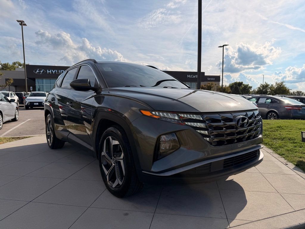 Used 2022 Hyundai Tucson SEL w/ Convenience + Premium Package FWD image 11