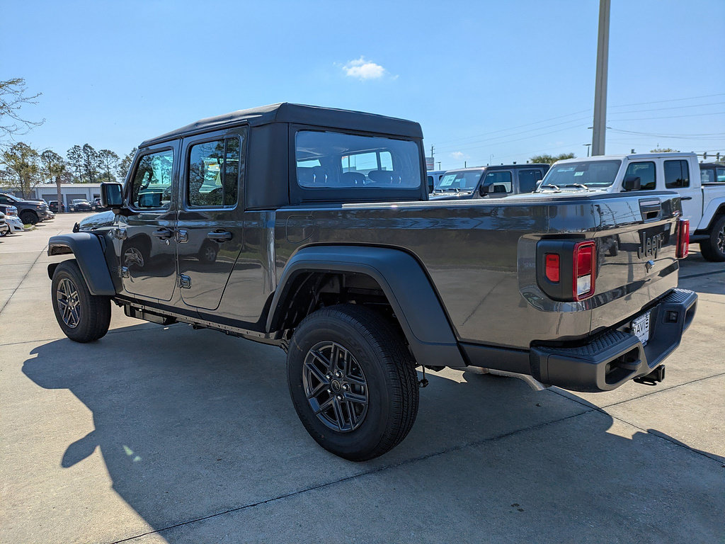 New 2026 Jeep Gladiator Sport AWD/4WD image 6