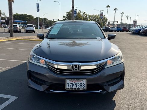 Used 2017 Honda Accord LX image 2