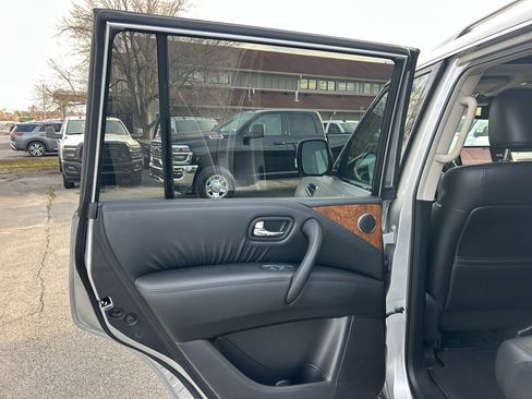 Used 2024 Nissan Armada SL w/ Cargo Package image 12