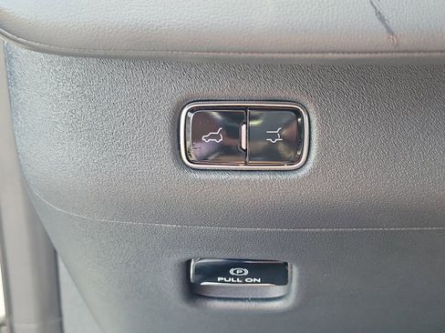 Used 2025 Lincoln Navigator Reserve w/ Jet Appearance Package AWD/4WD image 32