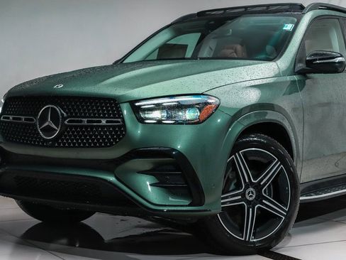 New 2026 Mercedes-Benz GLE 580 4MATIC image 2