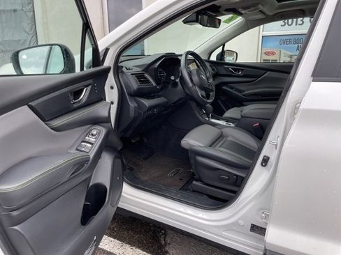 Used 2023 Subaru Ascent Onyx Edition Limited image 8