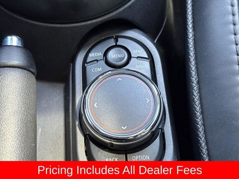 Used 2019 MINI Cooper S FWD image 18