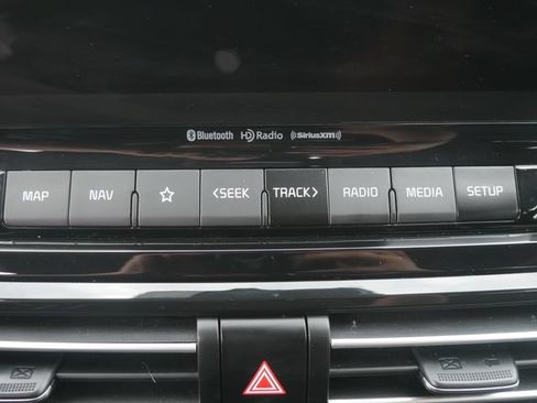 Used 2022 Kia Seltos EX AWD/4WD image 29