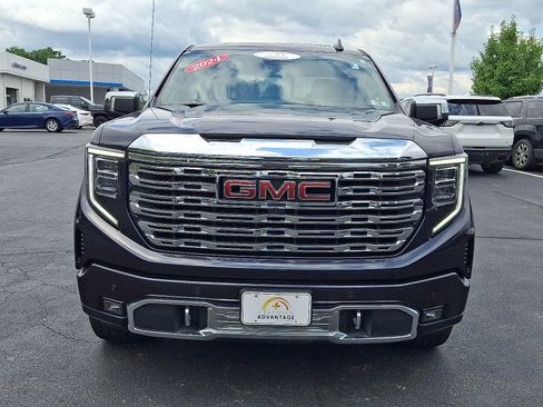 Used 2024 GMC Sierra 1500 Denali w/ Denali Reserve Package AWD/4WD image 2
